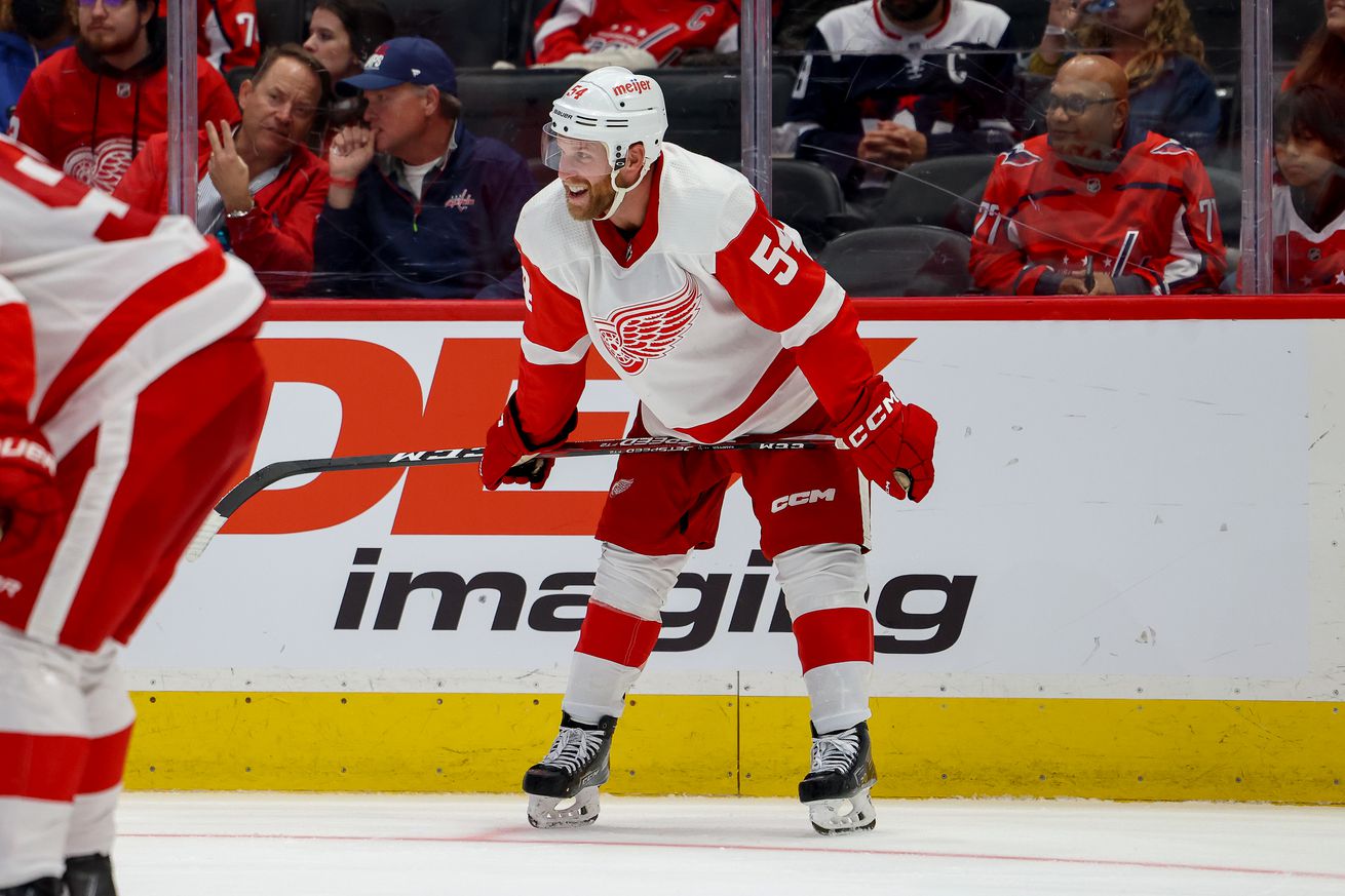 Detroit Red Wings v Washington Capitals