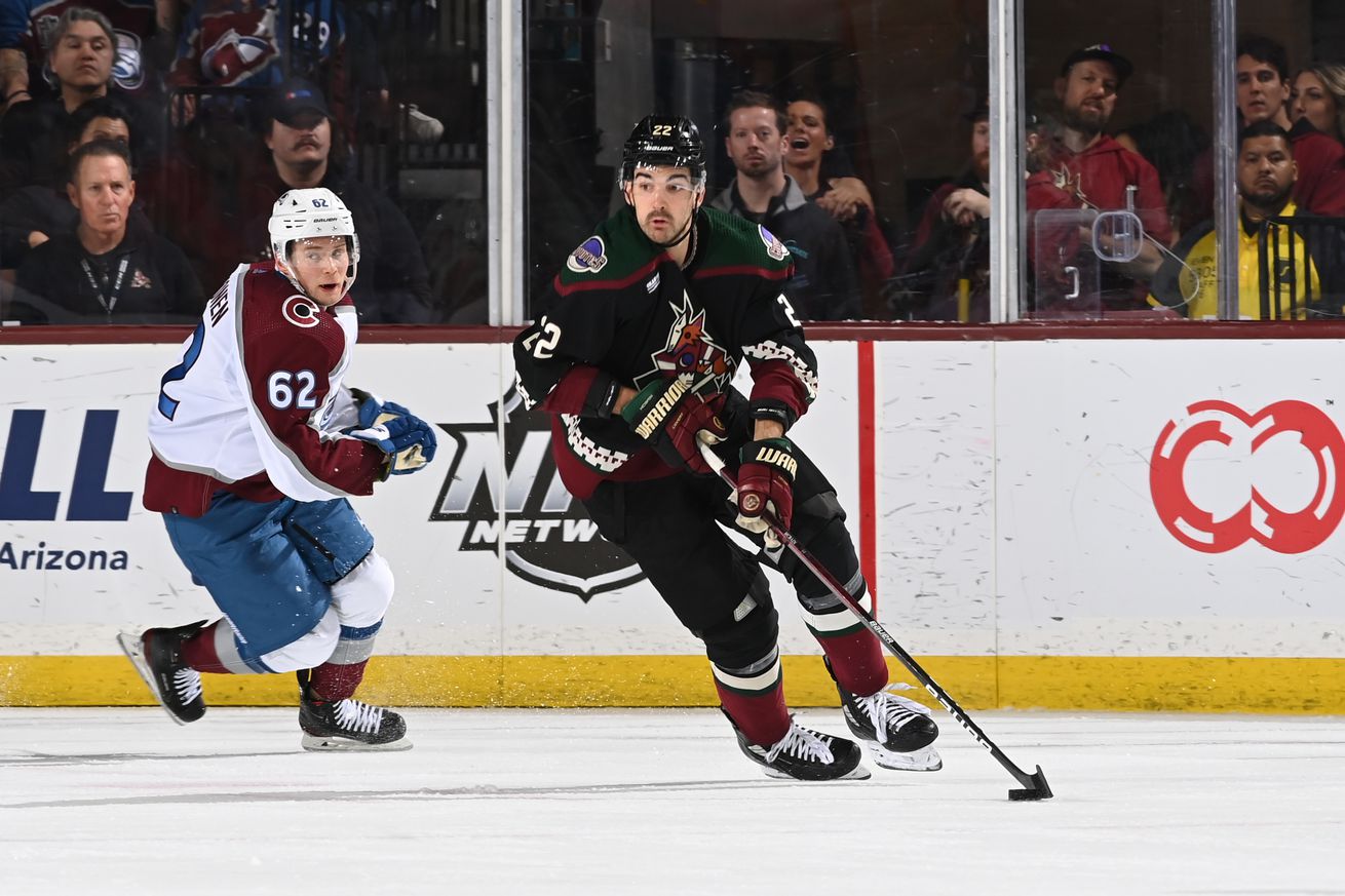 Colorado Avalanche v Arizona Coyotes