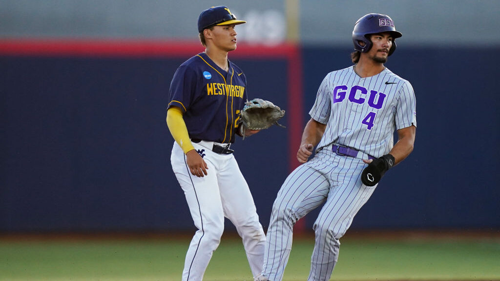 GCU baseball falls to West Virginia, to play elimination game vs. Dallas Baptist