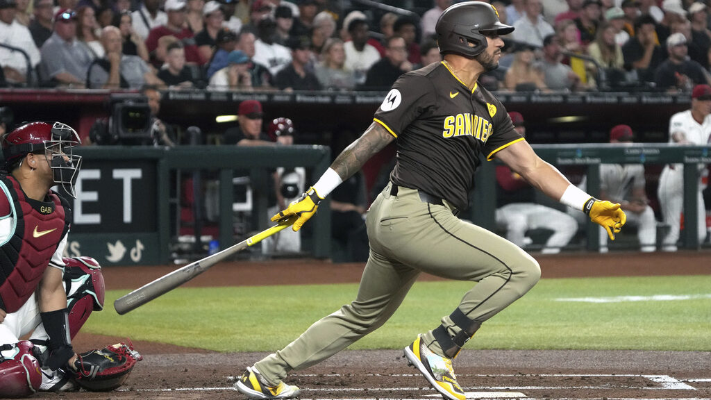 Padres resting star players at Chase Field as D-backs play for postseason lives