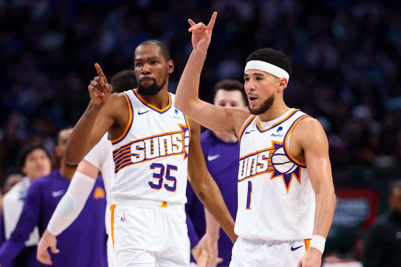 NBA: Phoenix Suns at Dallas Mavericks