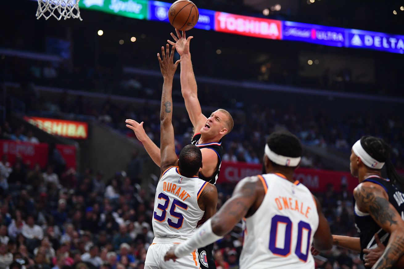 NBA: Phoenix Suns at Los Angeles Clippers