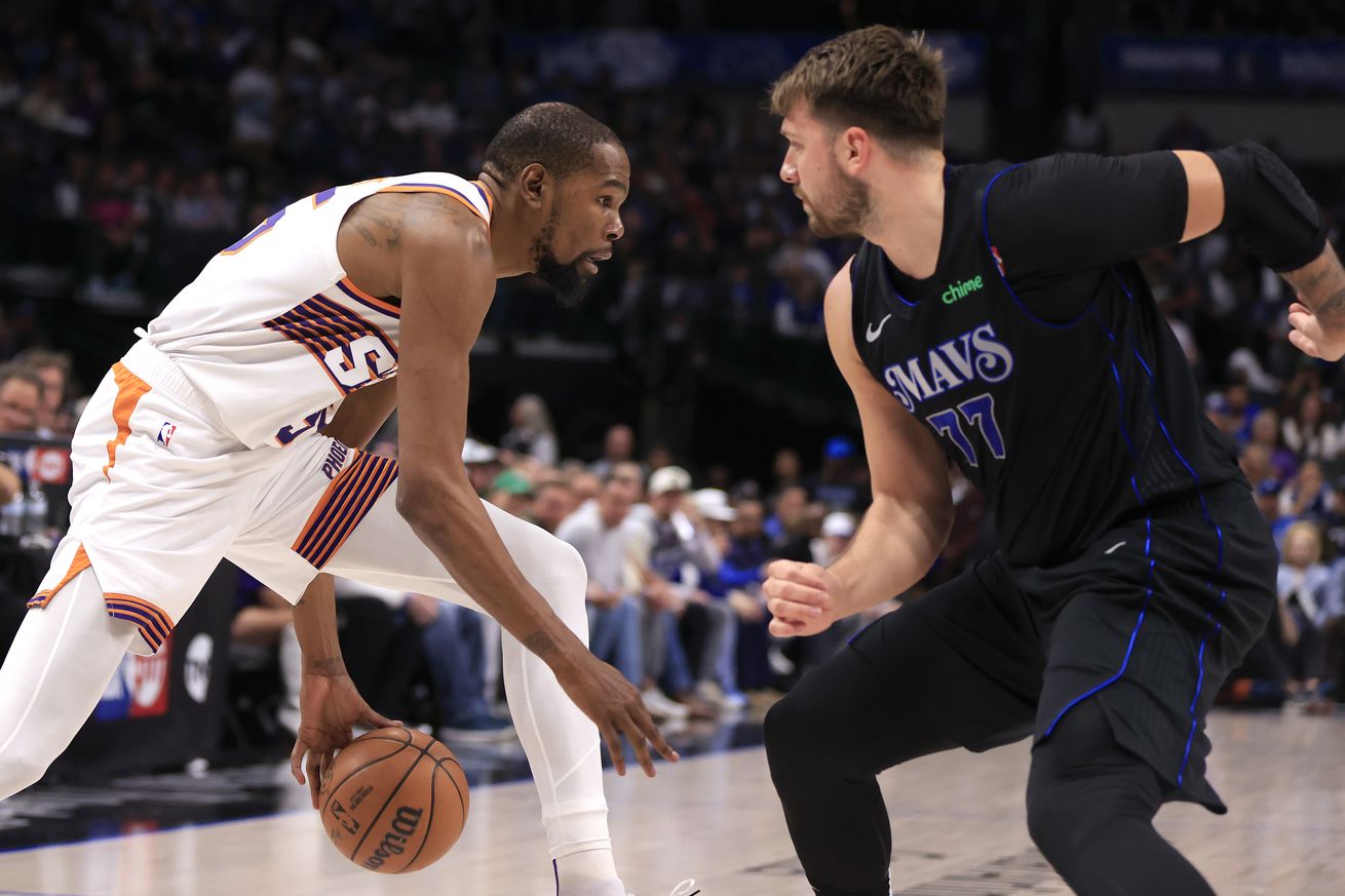 Phoenix Suns v Dallas Mavericks