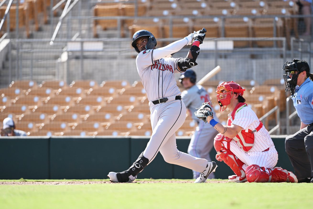 Salt River Rafters v. Glendale Desert Dogs