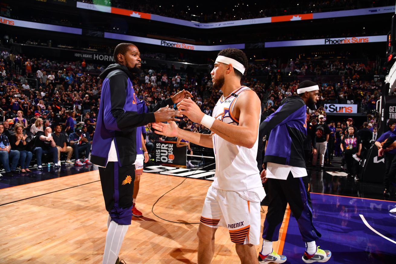 Los Angeles Lakers v Phoenix Suns