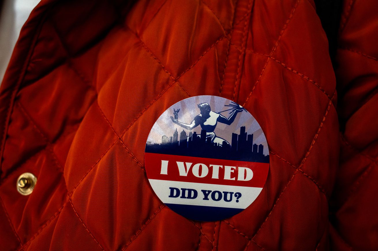 Residents Cast Ballots As Early Voting Begins In Detroit