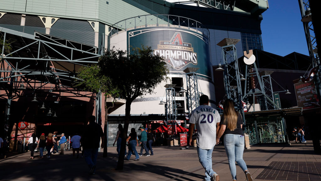 Diamondbacks see largest season attendance in 16 years