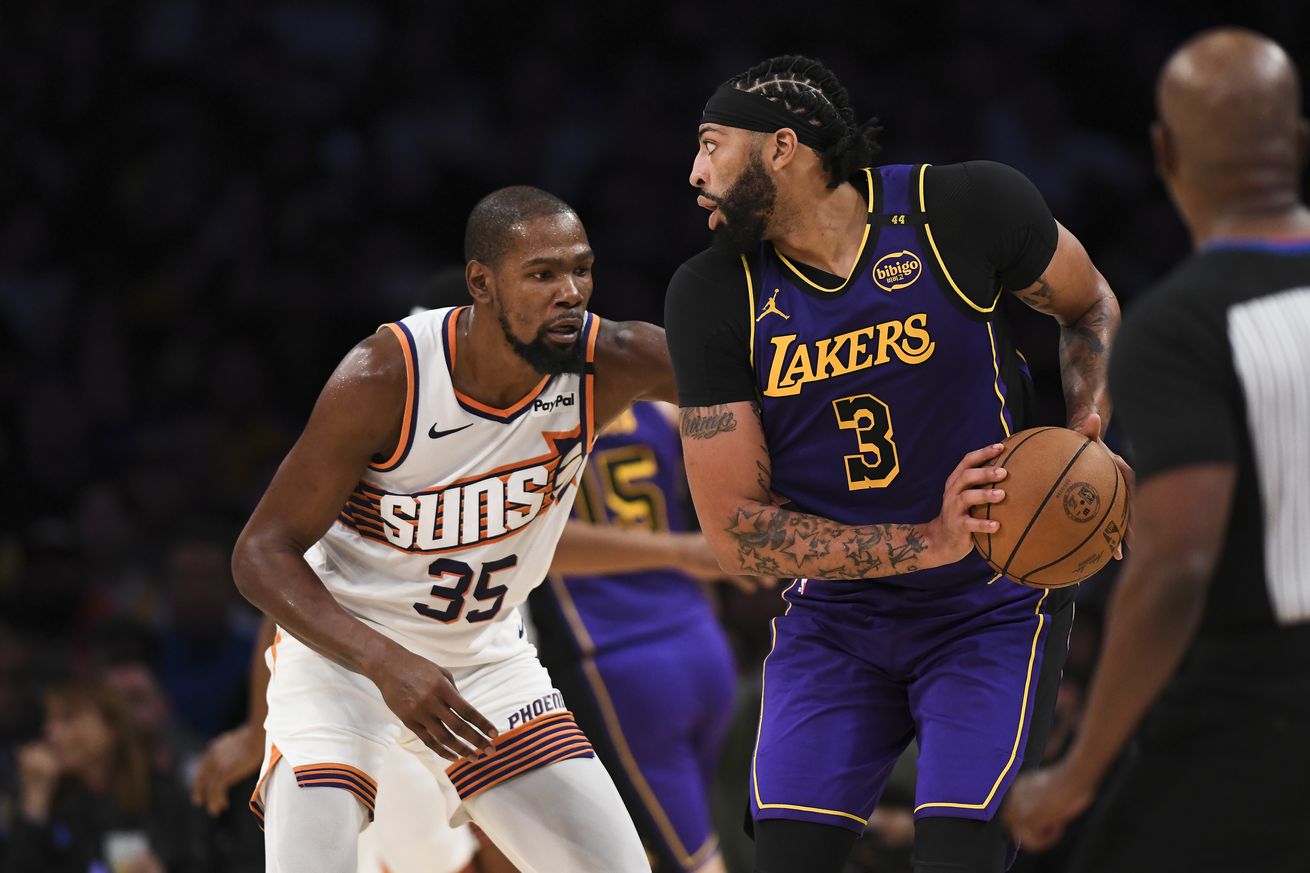 NBA: Phoenix Suns at Los Angeles Lakers