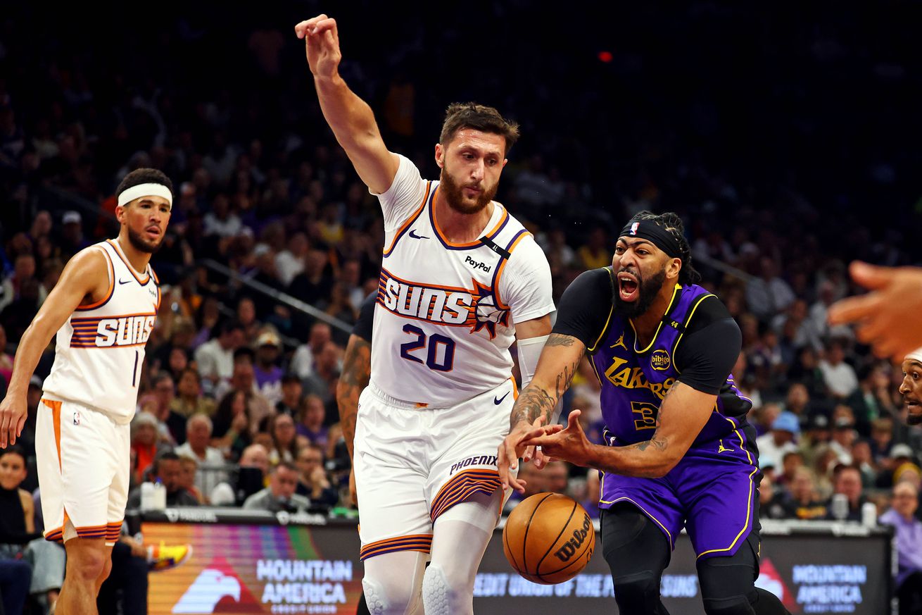 NBA: Los Angeles Lakers at Phoenix Suns