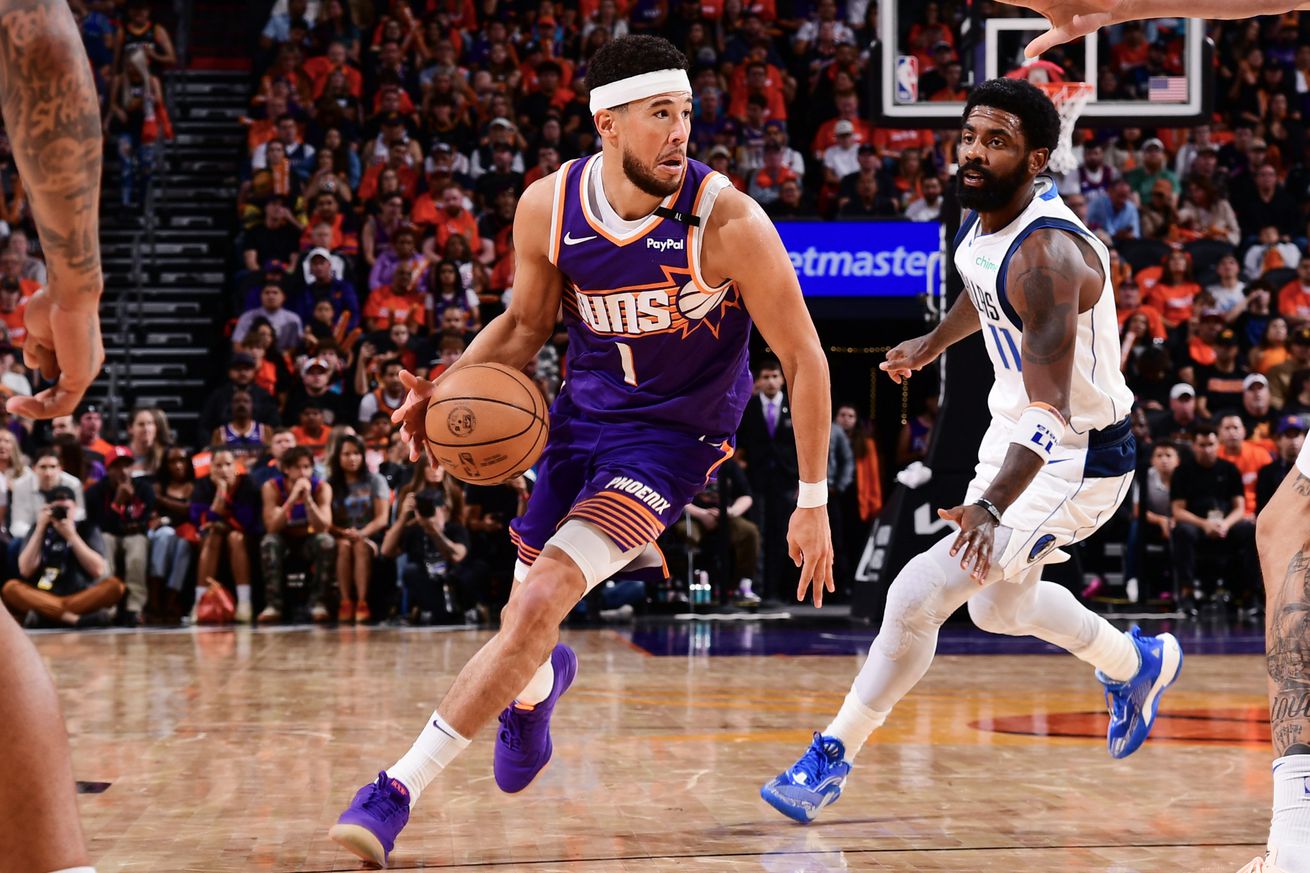 Dallas Mavericks v Phoenix Suns