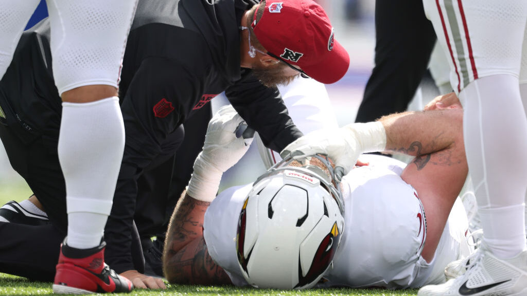 Cardinals' Jonah Williams activated off IR, Jalen Thompson day to day