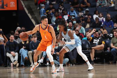 Phoenix Suns v Memphis Grizzlies