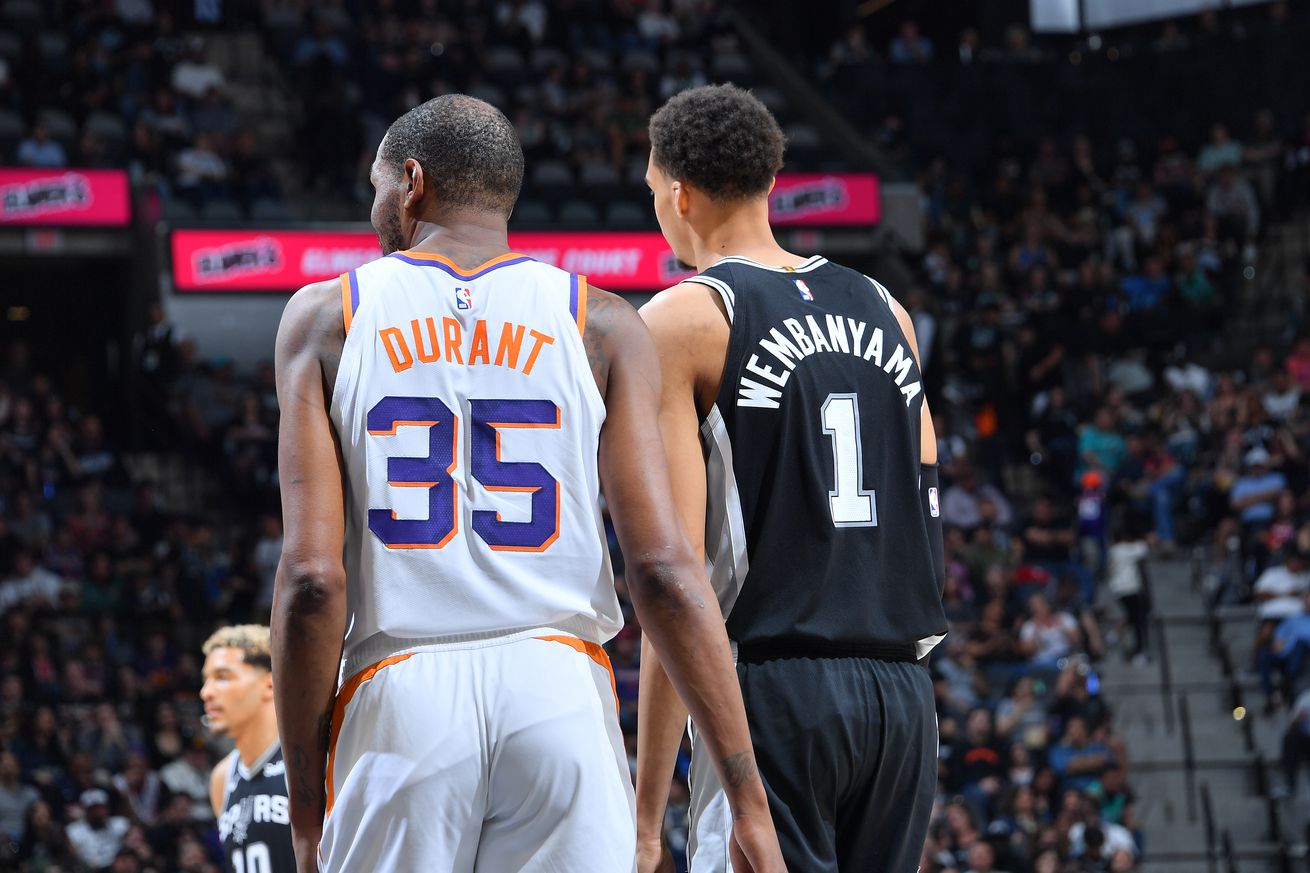 Phoenix Suns v San Antonio Spurs