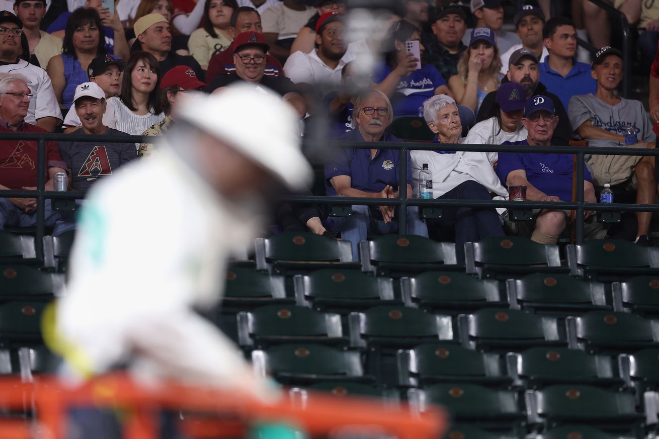 Los Angeles Dodgers v Arizona Diamondbacks