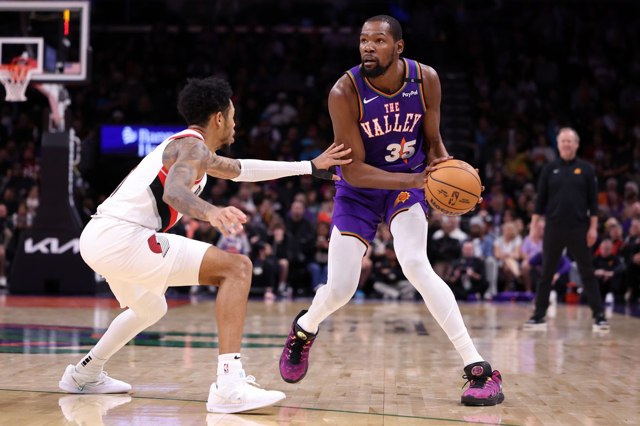 Portland Trail Blazers v Phoenix Suns