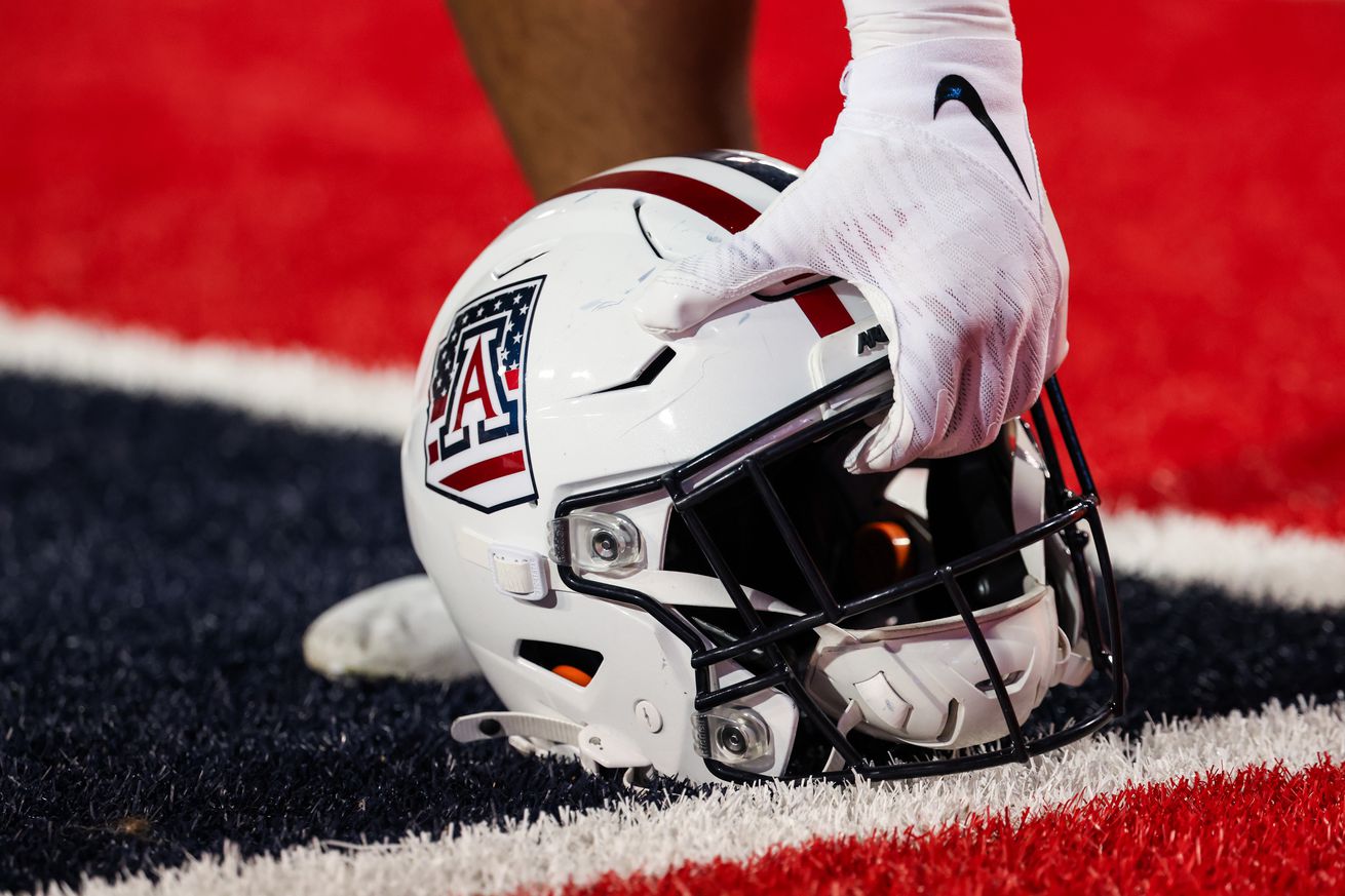 arizona-wildcats-football-ncaa-transfer-portal-update-2025-analysis-projections-brent-brennan