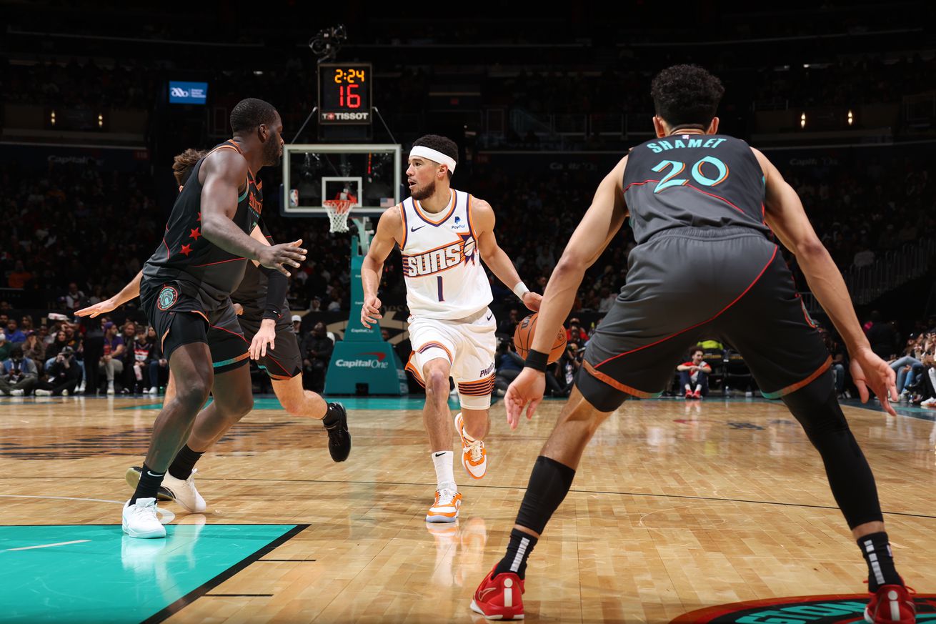 Phoenix Suns v Washington Wizards