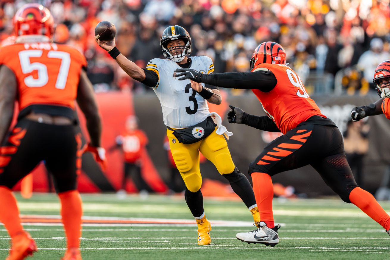 Pittsburgh Steelers v. Cincinnati Bengals