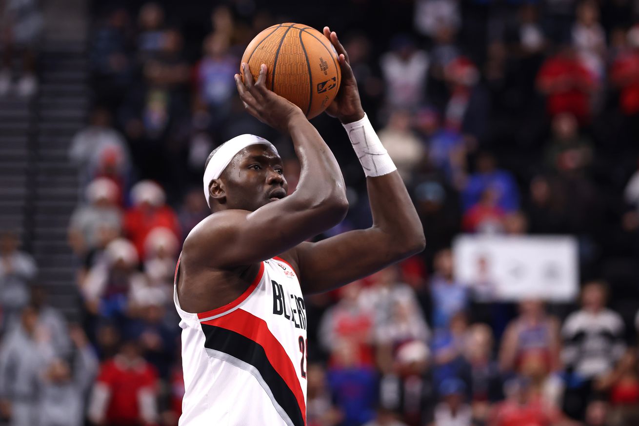 Portland Trail Blazers v Los Angeles Clippers - Emirates NBA Cup