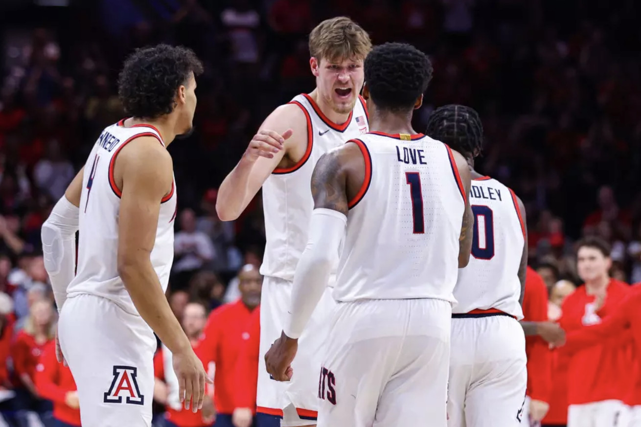 arizona-wildcats-mens-basketball-cincinnati-bearcats-preview-big12-stats-caleb-love-free-throws-2025