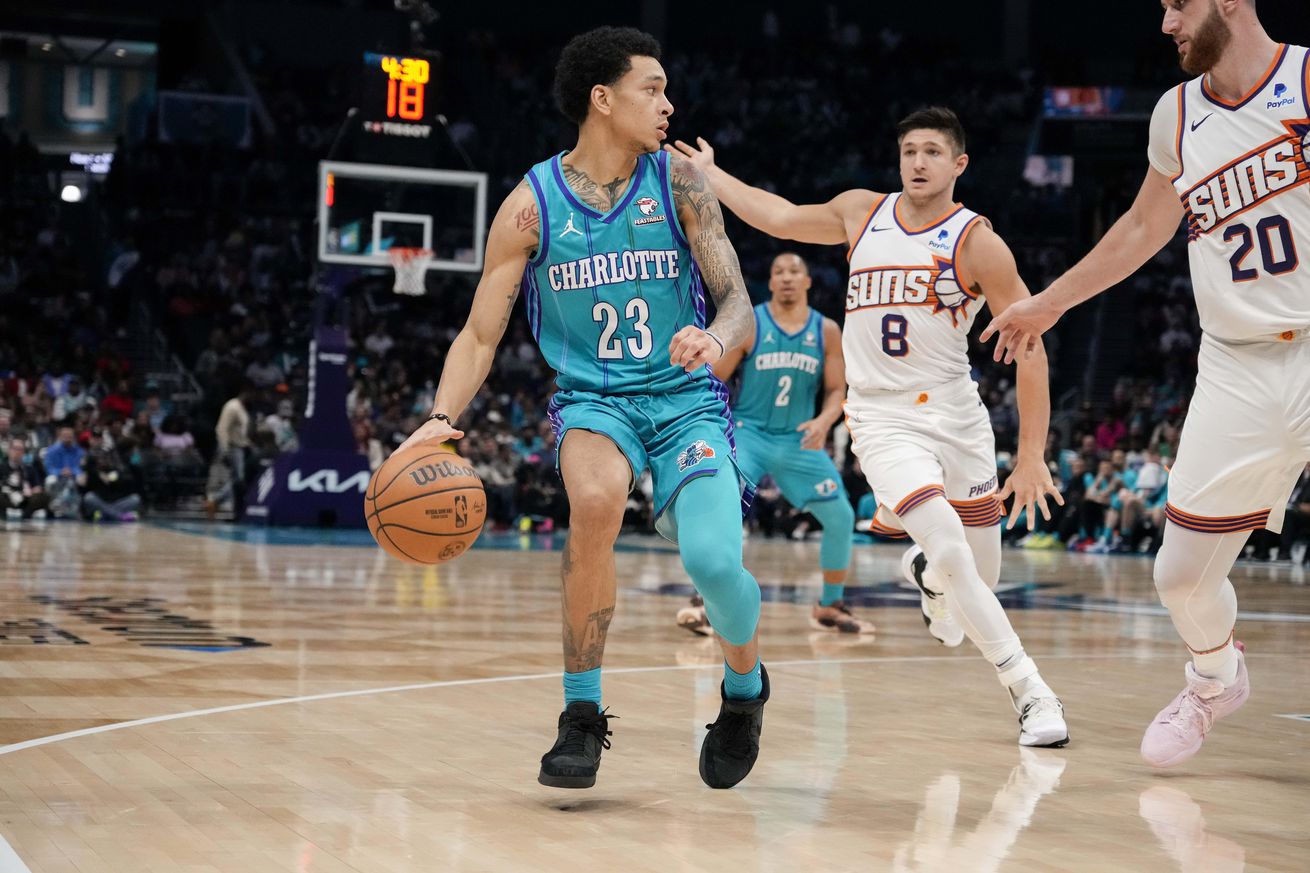 NBA: Phoenix Suns at Charlotte Hornets