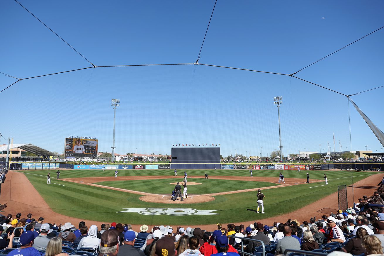 Los Angeles Dodgers v San Diego Padres