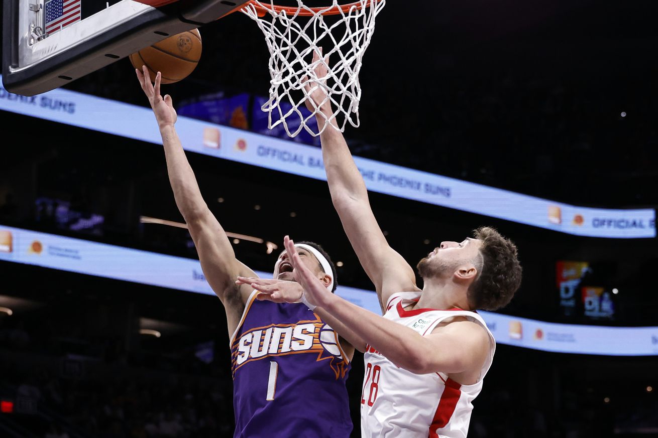 Houston Rockets v Phoenix Suns