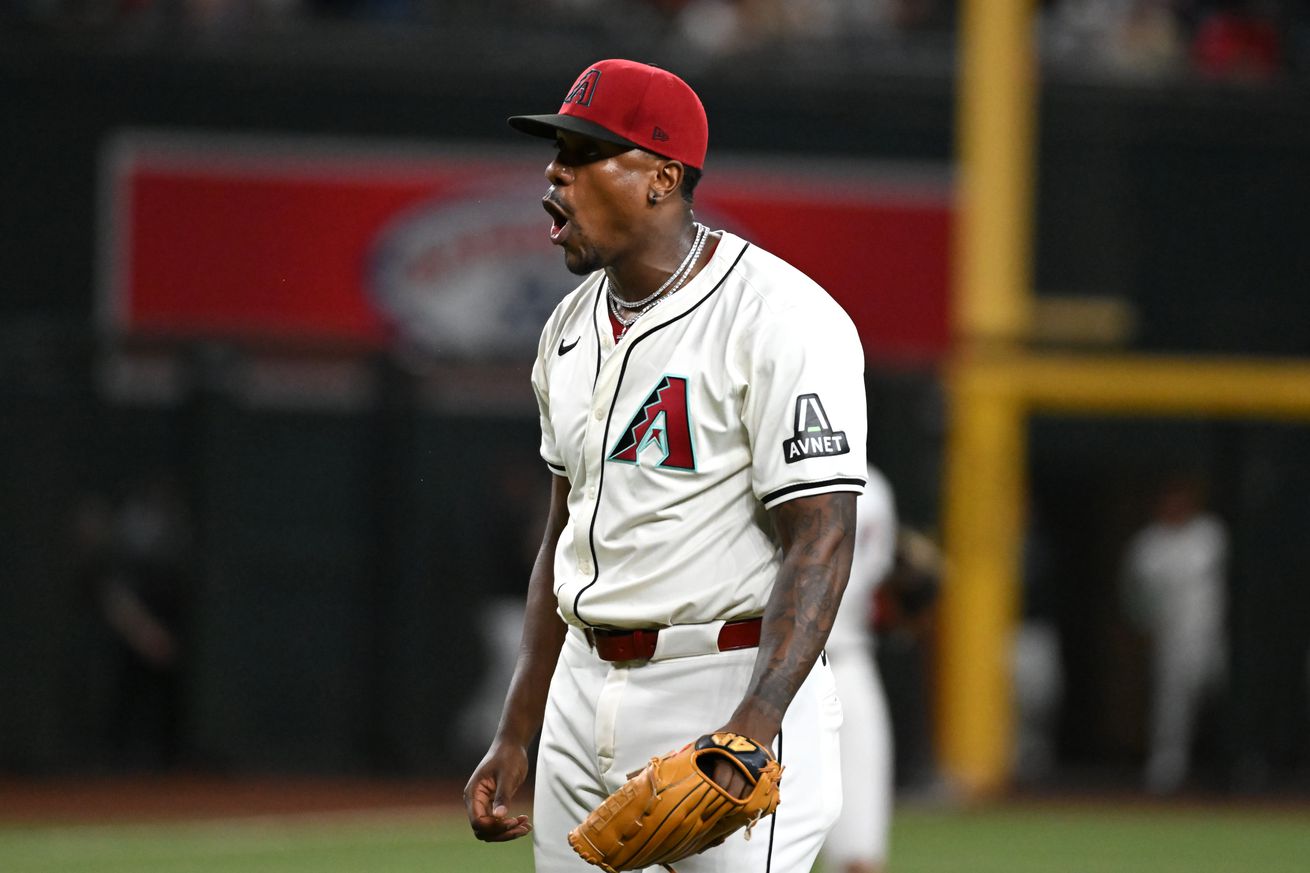 Toronto Blue Jays v Arizona Diamondbacks