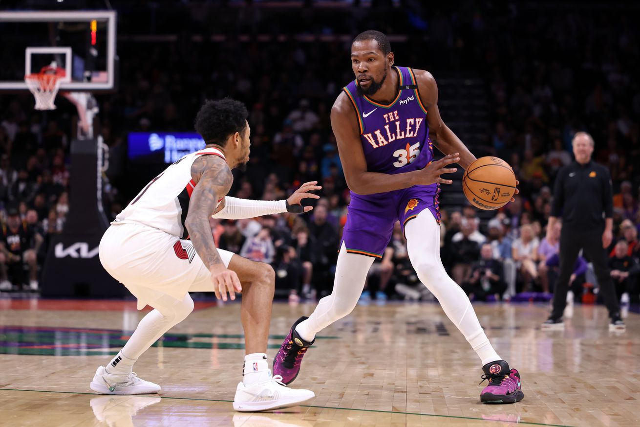 Portland Trail Blazers v Phoenix Suns