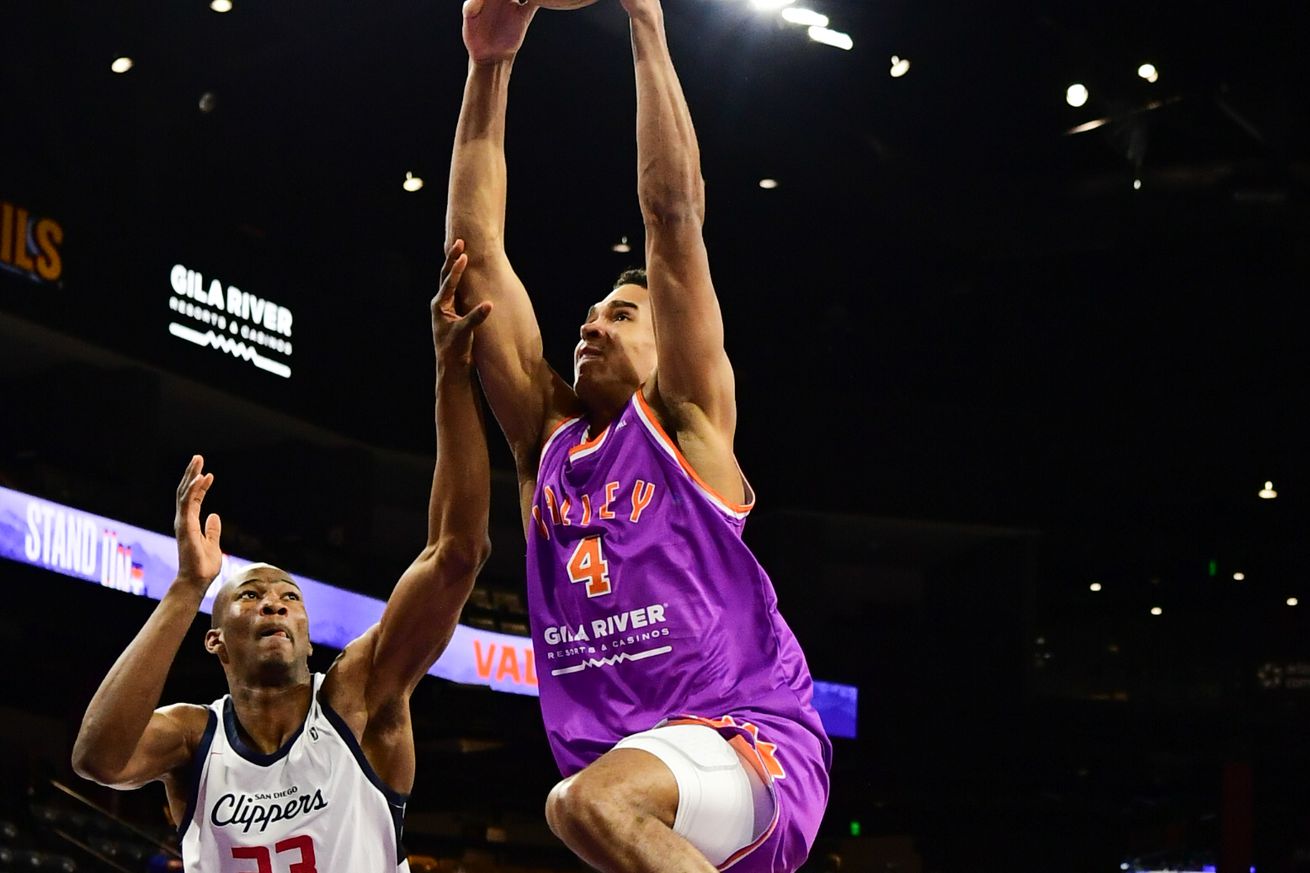 San Diego Clippers v Valley Suns