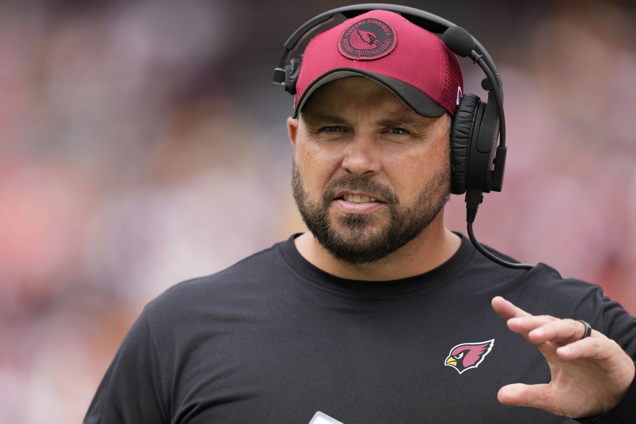 NFL: Arizona Cardinals at Washington Commanders