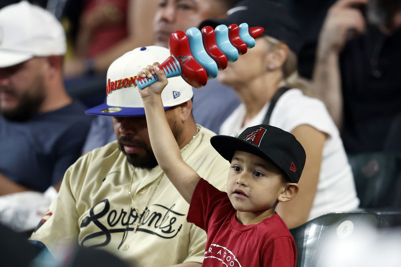 Cincinnati Reds v Arizona Diamondbacks