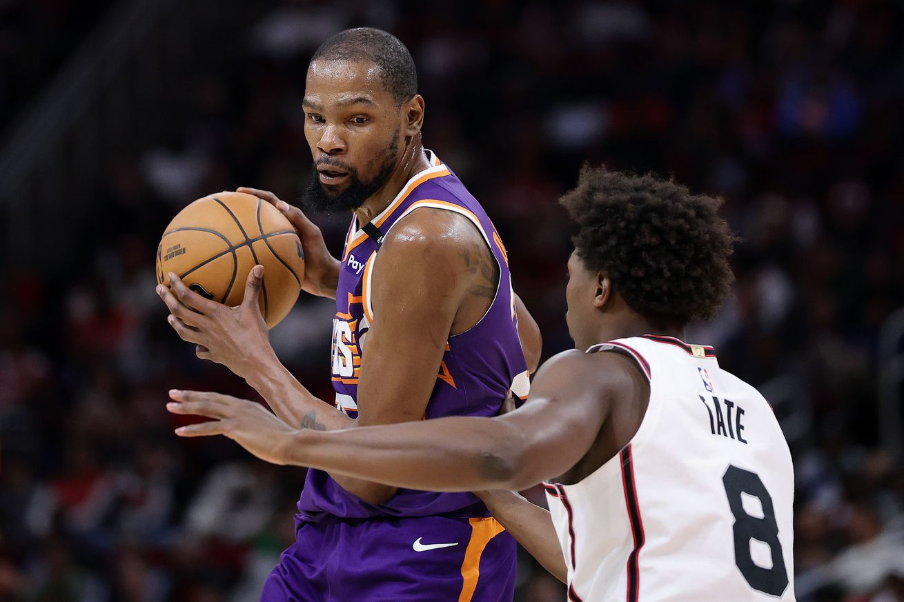 Phoenix Suns v Houston Rockets