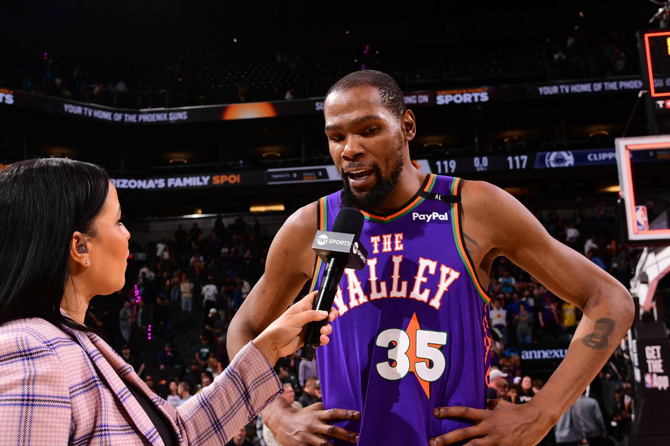 LA Clippers v Phoenix Suns