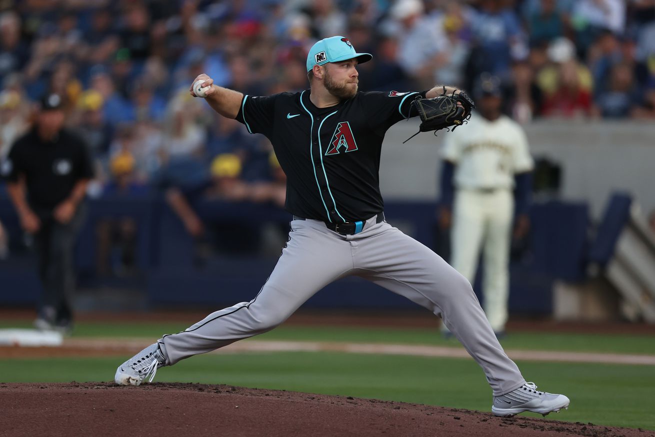 Arizona Diamondbacks v Milwaukee Brewers