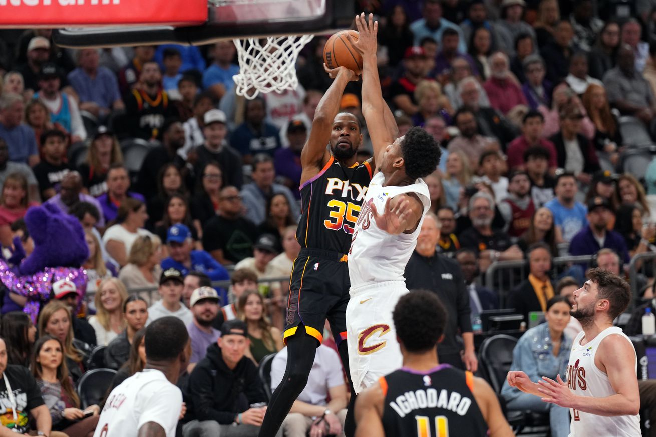 NBA: Cleveland Cavaliers at Phoenix Suns